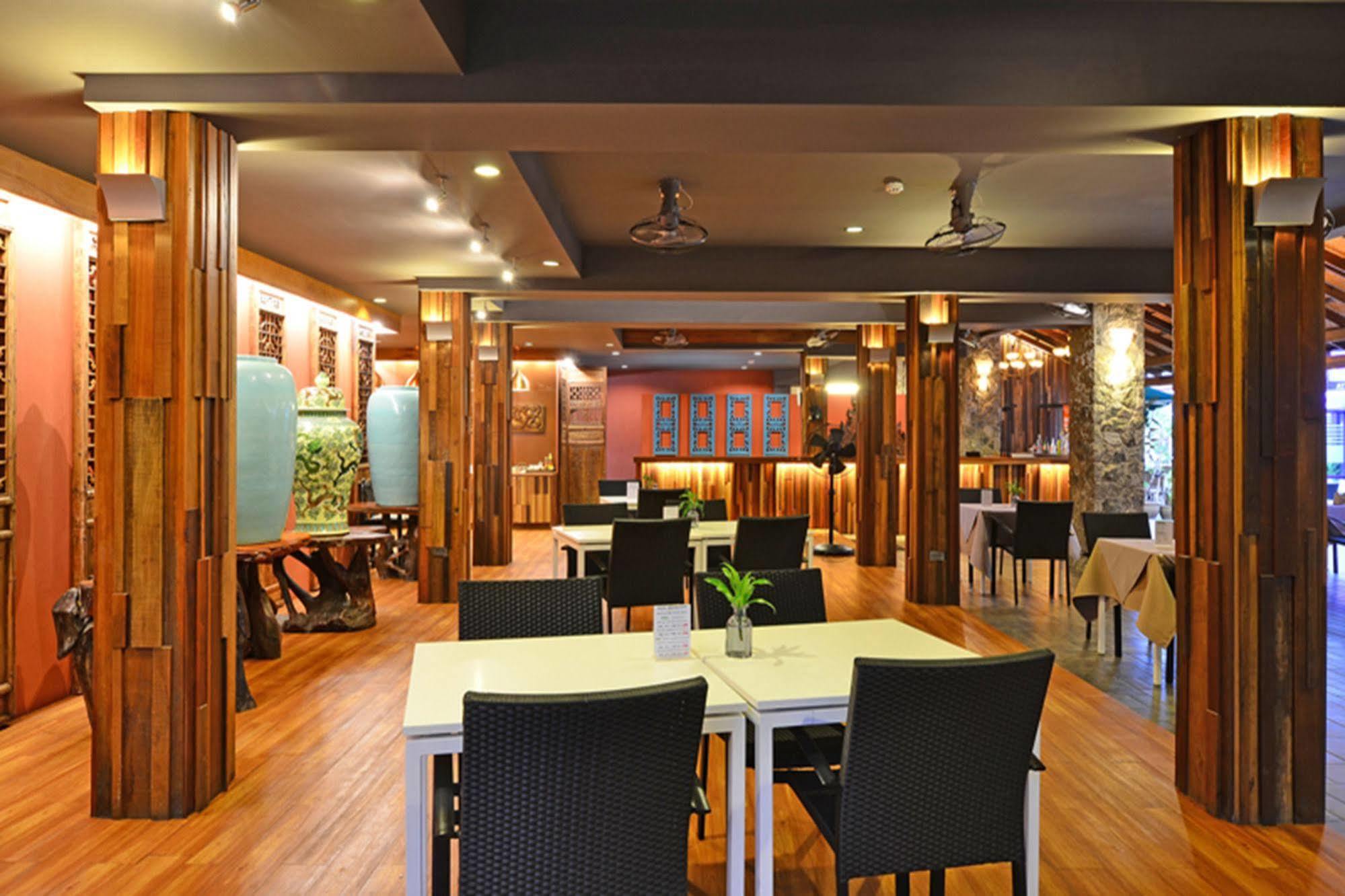 Lap Roi Karon Beachfront By Shanaya Exterior photo