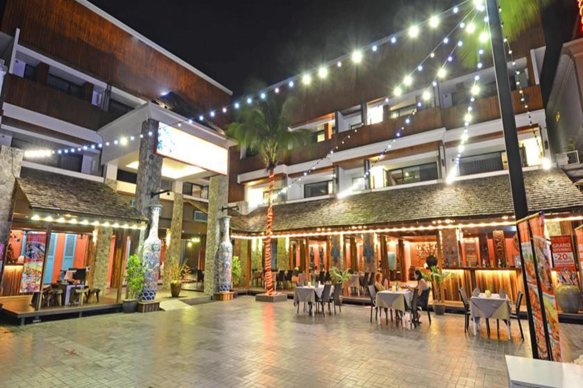 Lap Roi Karon Beachfront By Shanaya Exterior photo